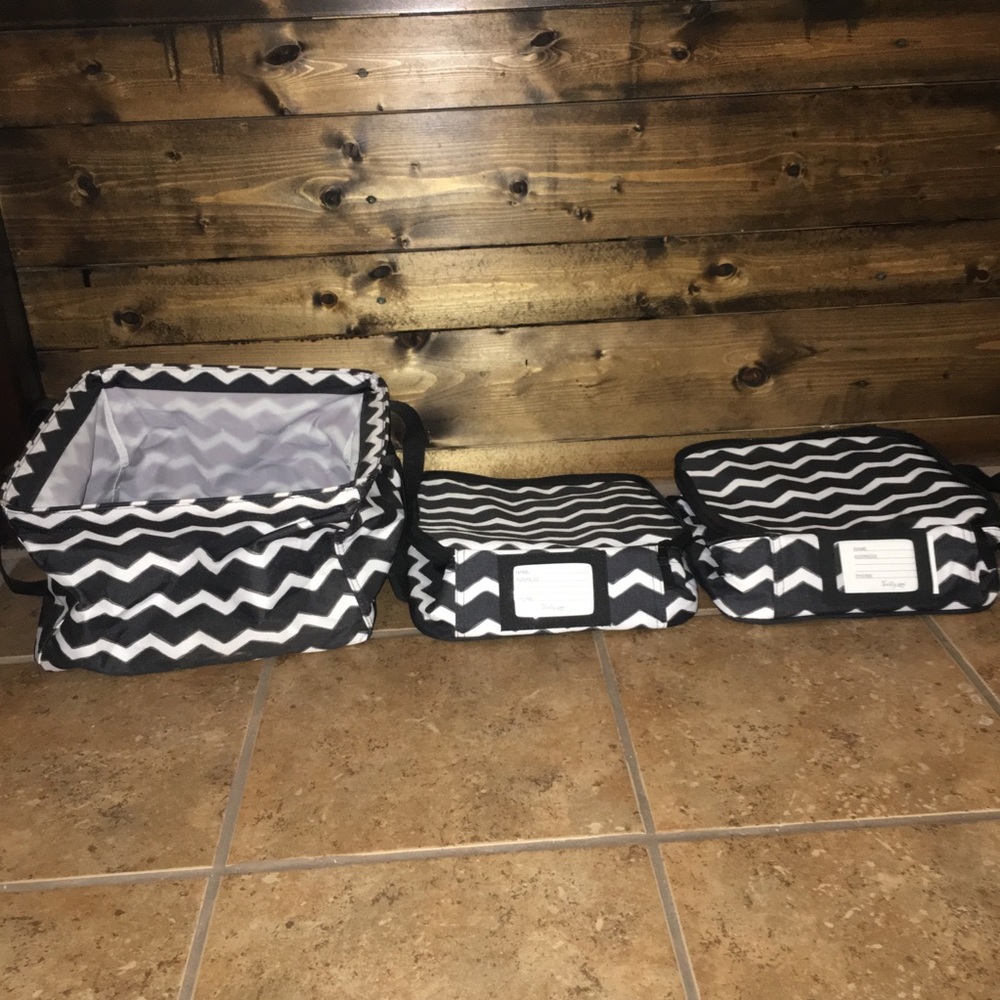 Thirty-One 🖤 Thermal Perfect Potluck Set Chevron
